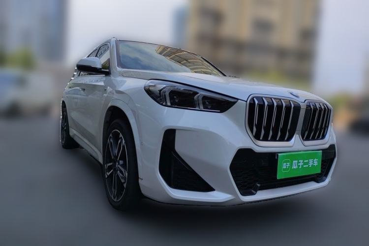 Used BMW X1 2023 sDrive25Li M Sport Package Front Right 45 Deg
