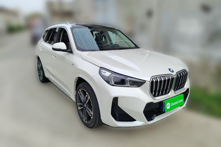 Used BMW X1 2023 sDrive25Li M Sport Package Front Right 45 Deg