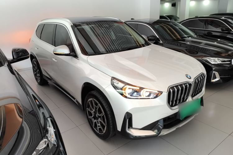Used BMW X1 2023 sDrive25Li X Design Package Front Right 45 Deg