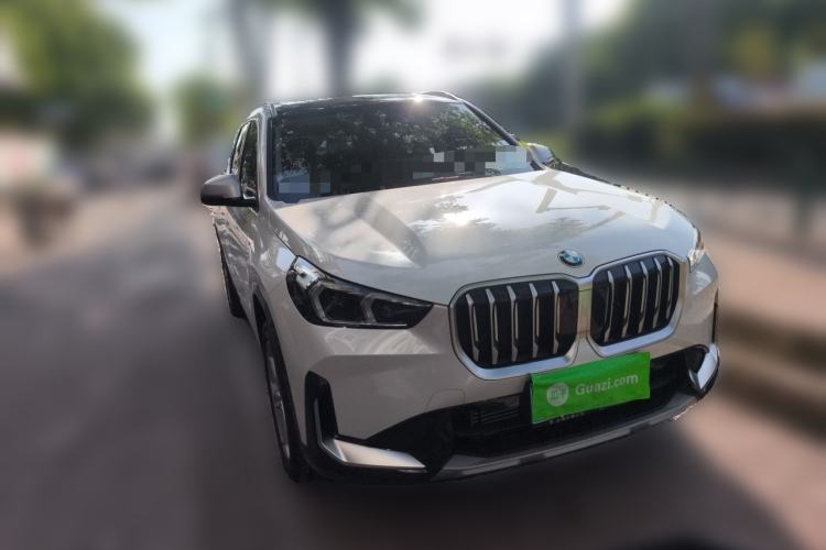 Used BMW X1 2023 sDrive20Li X Design Package Front Right 45 Deg