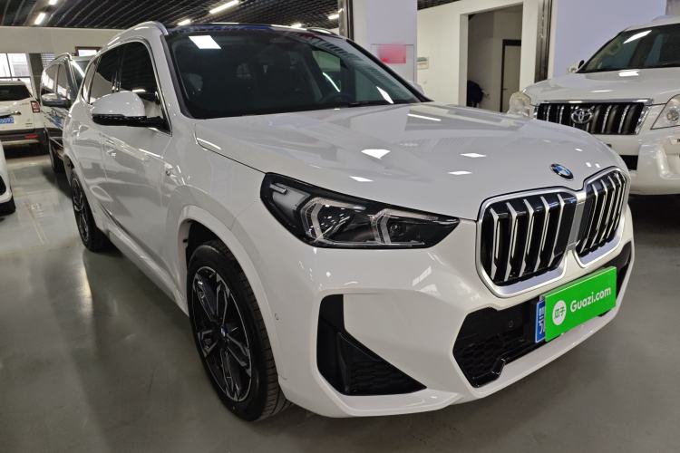 Used BMW X1 2023 sDrive25Li M Sport Package Front Right 45 Deg