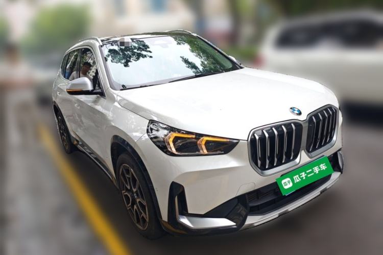 Used BMW X1 2023 sDrive25Li X Design Package Front Right 45 Deg