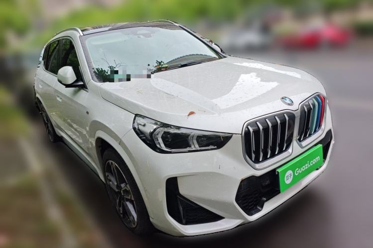 Used BMW X1 2023 sDrive25Li M Sport Package Front Right 45 Deg