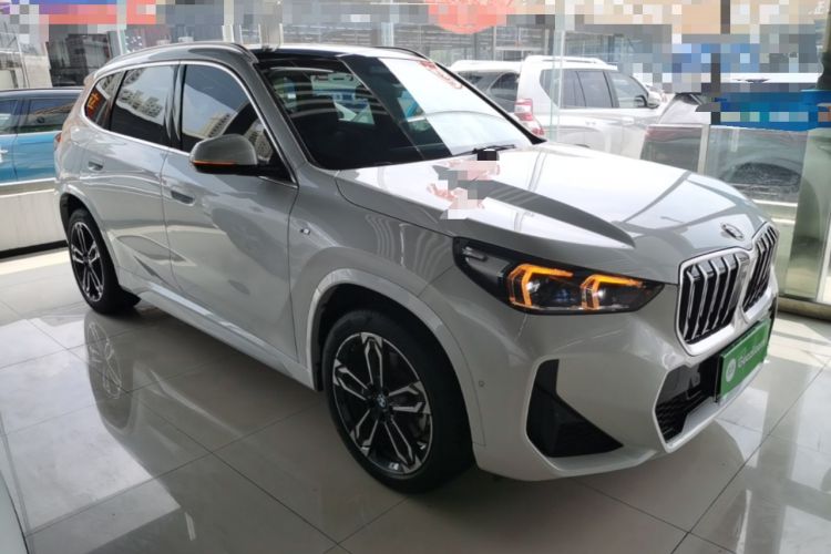 Used BMW X1 2023 sDrive25Li M Sport Package Front Right 45 Deg