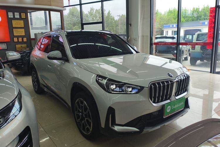 Used BMW X1 2023 sDrive25Li X Design Package Front Right 45 Deg