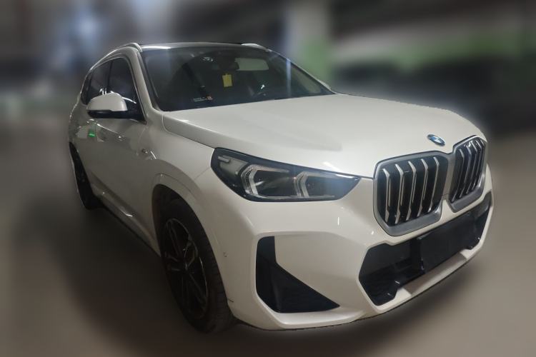 Used BMW X1 2023 sDrive25Li M Sport Package Front Right 45 Deg