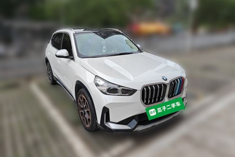 Used BMW X1 2023 sDrive25Li X Design Package Front Right 45 Deg