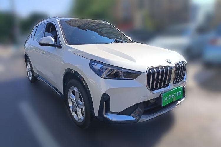 Used BMW X1 2023 sDrive20Li X Design Package Front Right 45 Deg
