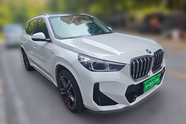 Used BMW X1 2023 sDrive25Li M Sport Package Front Right 45 Deg