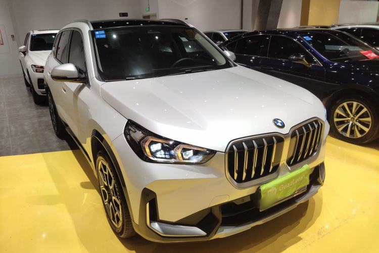 Used BMW X1 2023 sDrive25Li X Design Package Front Right 45 Deg