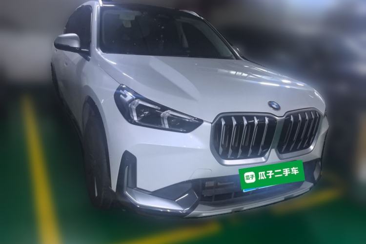 Used BMW X1 2023 xDrive25Li X Design Package Front Right 45 Deg