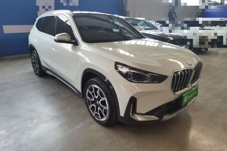 Used BMW X1 2023 sDrive25Li X Design Package Front Right 45 Deg