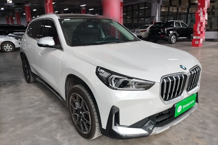 Used BMW X1 2023 sDrive25Li X Design Package Front Right 45 Deg