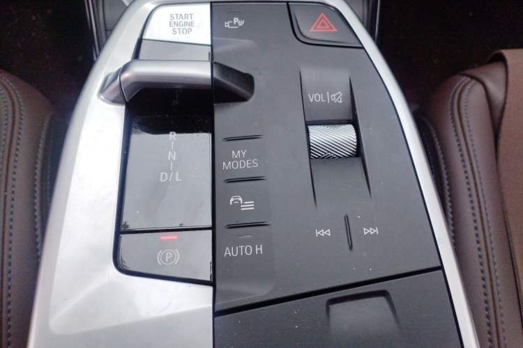Used BMW X1 2023 sDrive20Li X Design Package Gear Lever