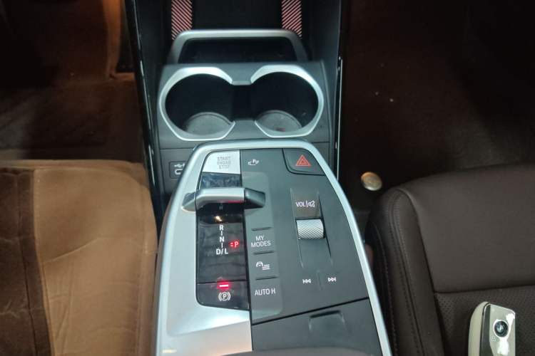 Used BMW X1 2023 sDrive25Li M Sport Package Gear Lever
