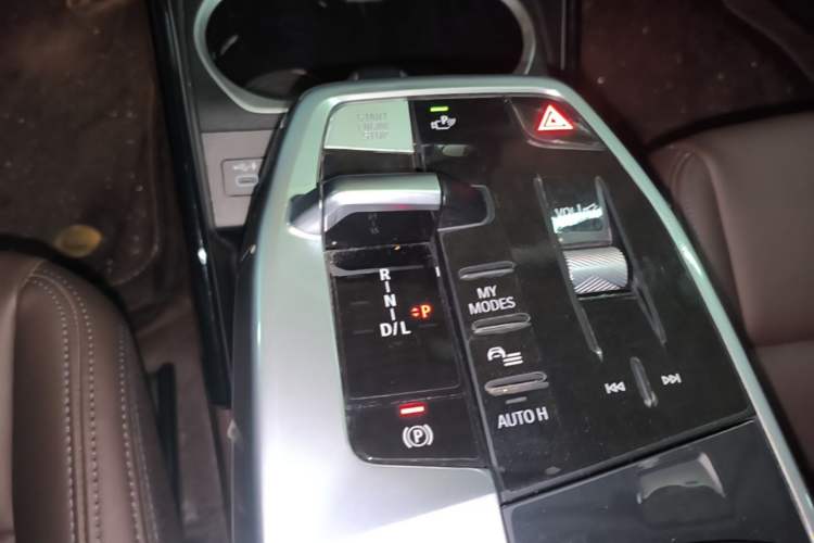 Used BMW X1 2023 sDrive25Li M Sport Package Gear Lever