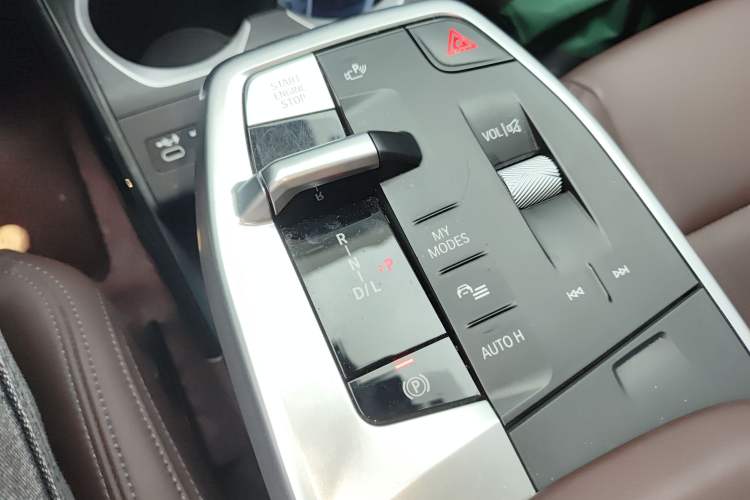 Used BMW X1 2023 sDrive25Li M Sport Package Gear Lever