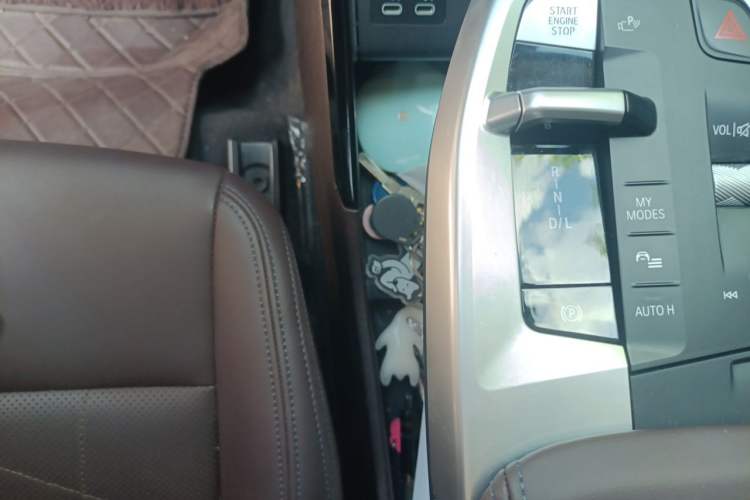 Used BMW X1 2023 sDrive20Li X Design Package Gear Lever