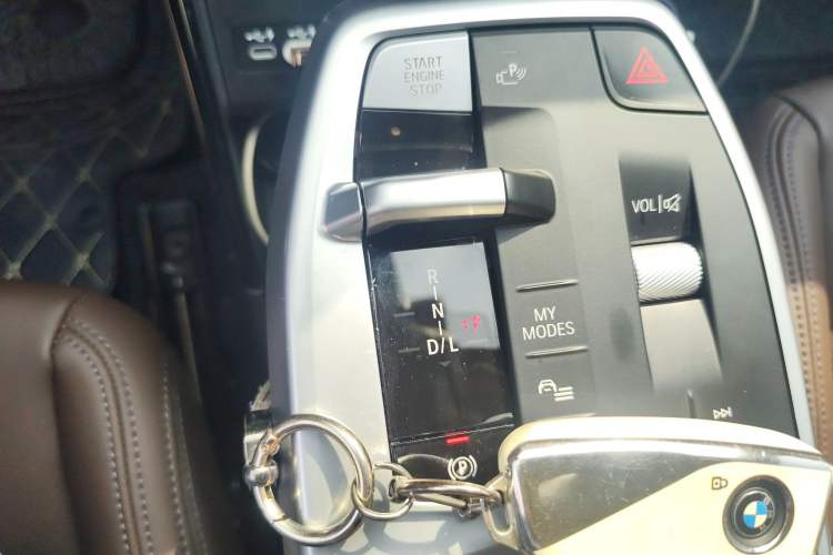 Used BMW X1 2023 sDrive25Li X Design Package Gear Lever