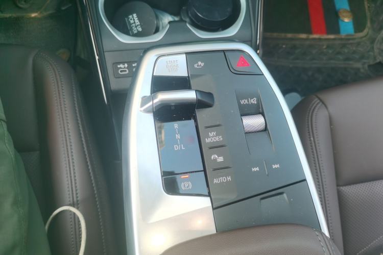 Used BMW X1 2023 sDrive20Li X Design Package Gear Lever