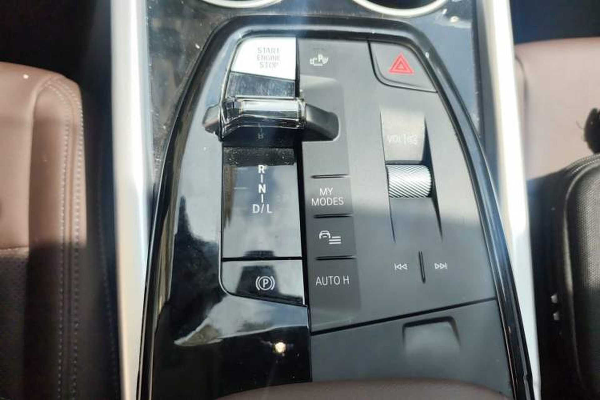 Used BMW X1 2023 sDrive25Li X Design Package Gear Lever