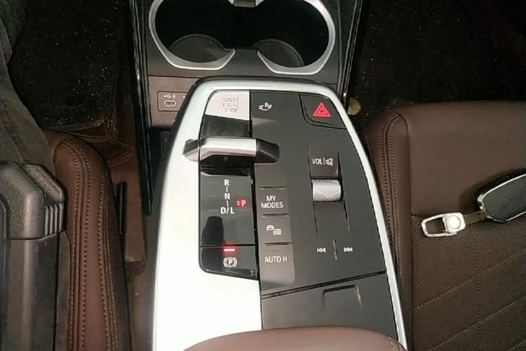 Used BMW X1 2023 sDrive25Li M Sport Package Gear Lever