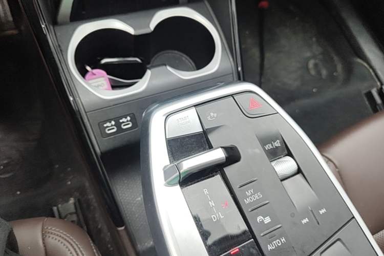 Used BMW X1 2023 sDrive25Li M Sport Package Gear Lever