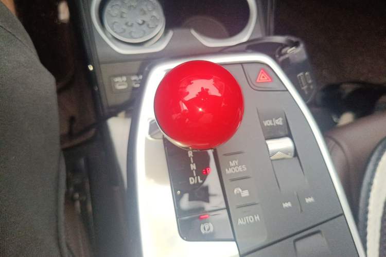 Used BMW X1 2023 sDrive25Li X Design Package Gear Lever