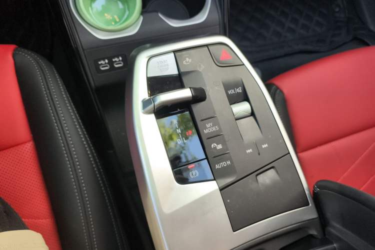 Used BMW X1 2023 sDrive20Li X Design Package Gear Lever