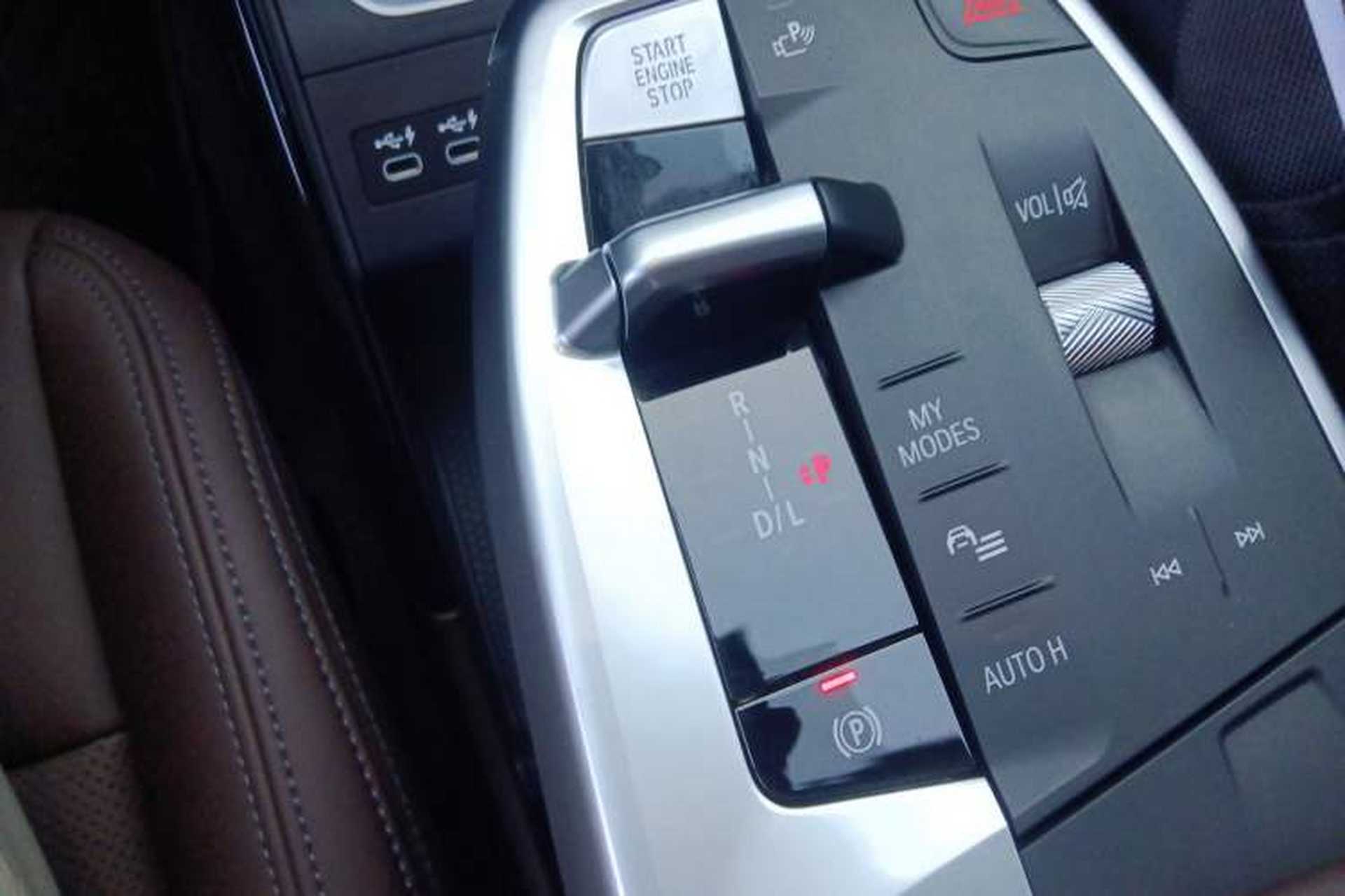 Used BMW X1 2023 sDrive25Li X Design Package Gear Lever