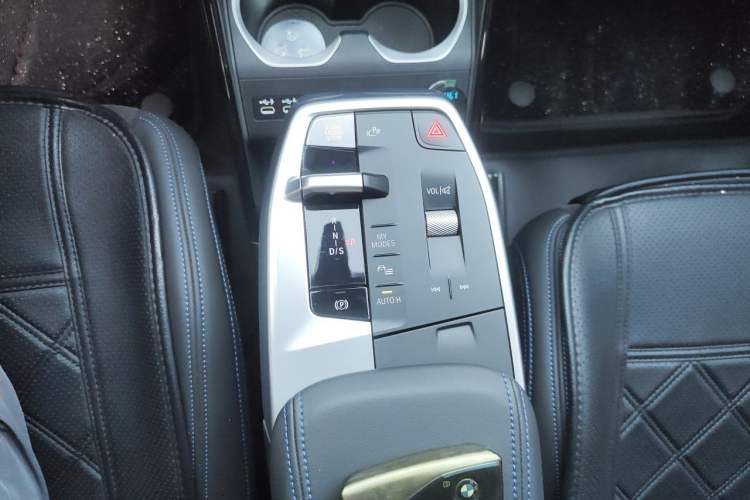 Used BMW X1 2023 xDrive25Li M Sport Package Gear Lever