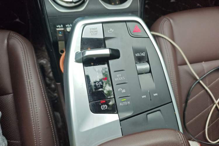Used BMW X1 2023 sDrive25Li M Sport Package Gear Lever