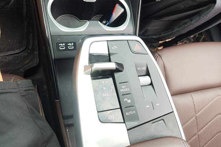 Used BMW X1 2023 sDrive25Li M Sport Package Gear Lever