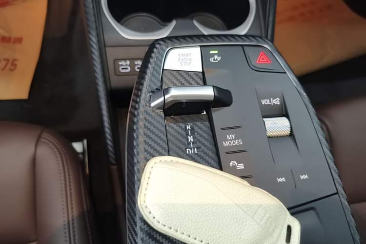 Used BMW X1 2023 sDrive25Li X Design Package Gear Lever