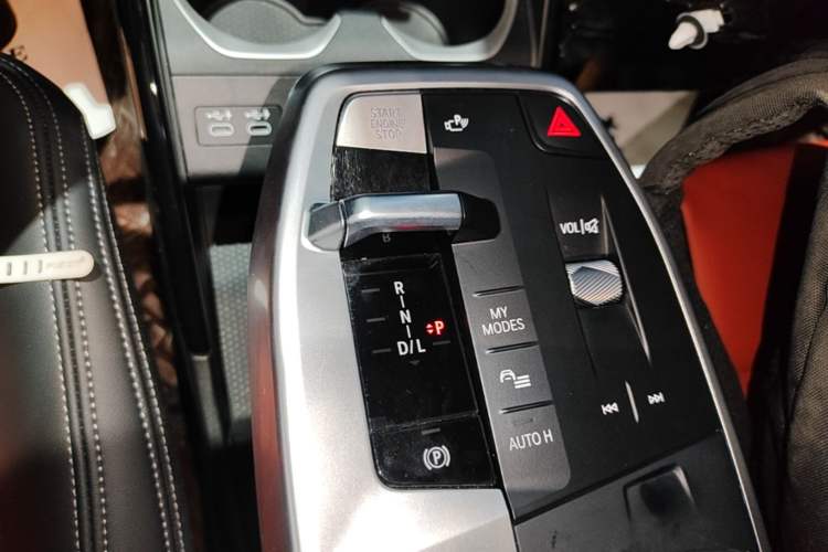Used BMW X1 2023 sDrive25Li X Design Package Gear Lever