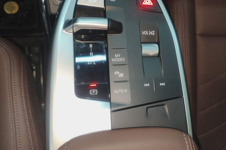 Used BMW X1 2023 sDrive25Li M Sport Package Gear Lever