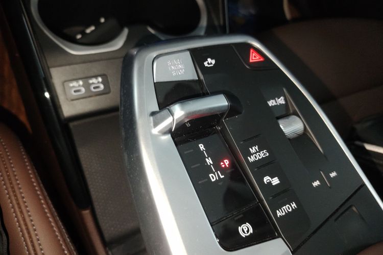 Used BMW X1 2023 sDrive25Li M Sport Package Gear Lever