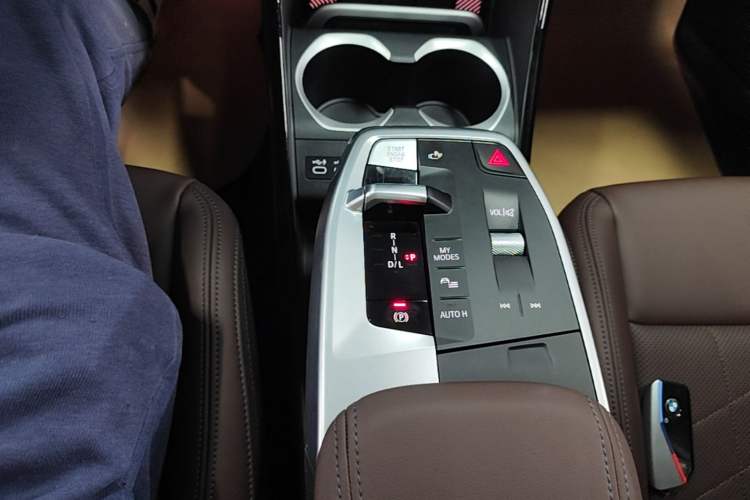Used BMW X1 2023 sDrive25Li M Sport Package Gear Lever