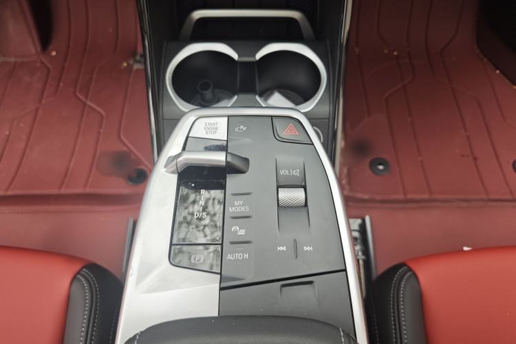 Used BMW X1 2023 xDrive25Li M Sport Package Gear Lever