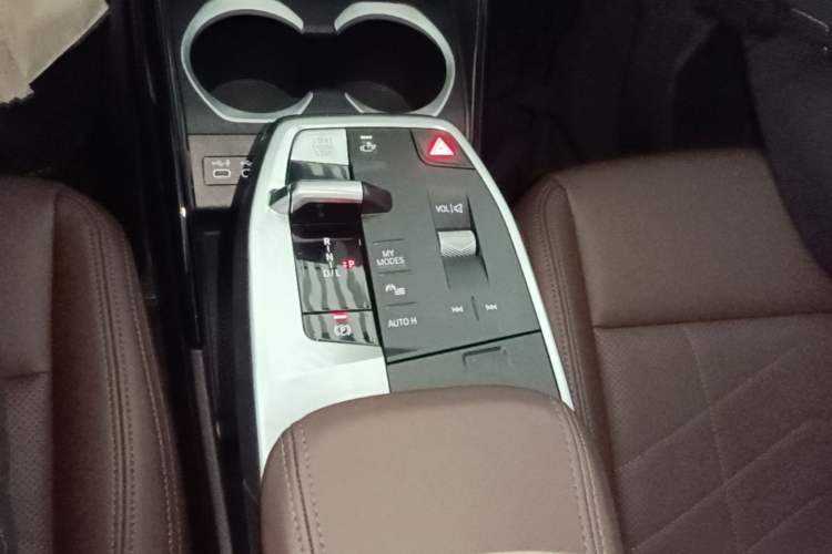 Used BMW X1 2023 sDrive25Li M Sport Package Gear Lever