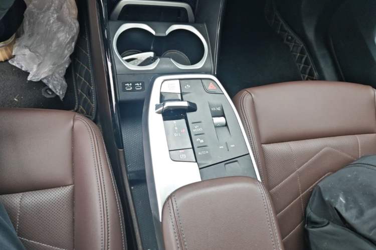 Used BMW X1 2023 sDrive25Li M Sport Package Gear Lever