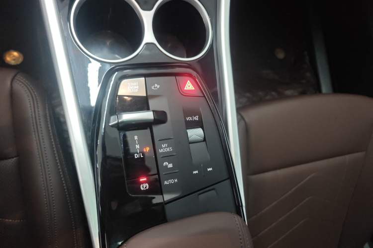 Used BMW X1 2023 sDrive25Li M Sport Package Gear Lever