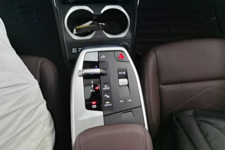 Used BMW X1 2023 sDrive25Li X Design Package Gear Lever