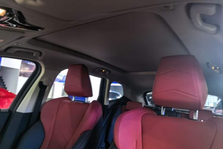 Used BMW X1 2023 sDrive25Li M Sport Package Headliner