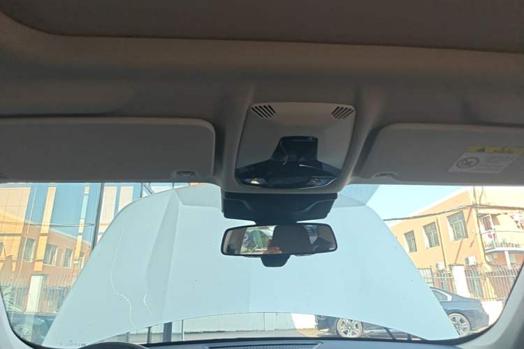 Used BMW X1 2023 sDrive20Li X Design Package Headliner