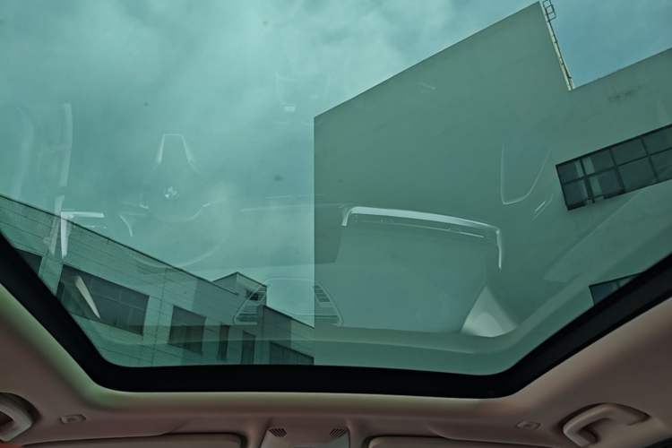 Used BMW X1 2023 sDrive20Li X Design Package Headliner