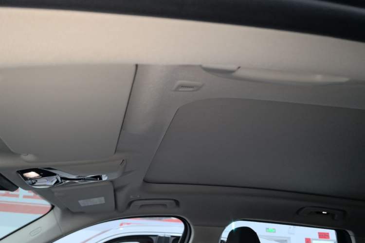 Used BMW X1 2023 sDrive25Li X Design Package Headliner
