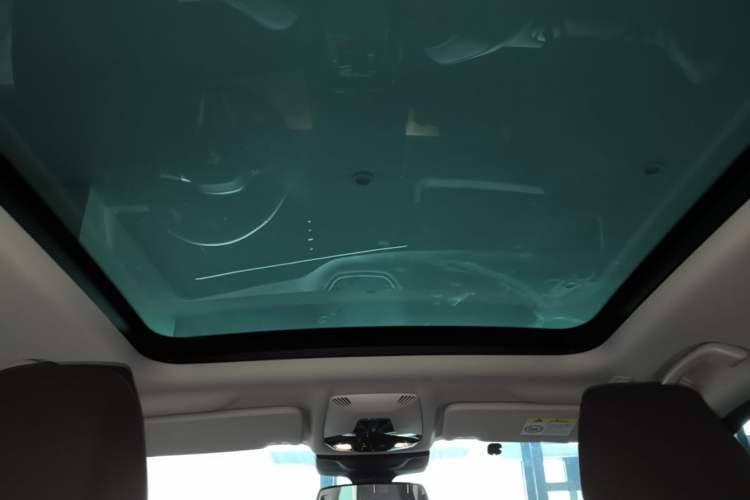 Used BMW X1 2023 sDrive20Li X Design Package Headliner