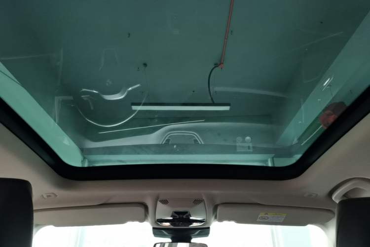 Used BMW X1 2023 sDrive20Li X Design Package Headliner
