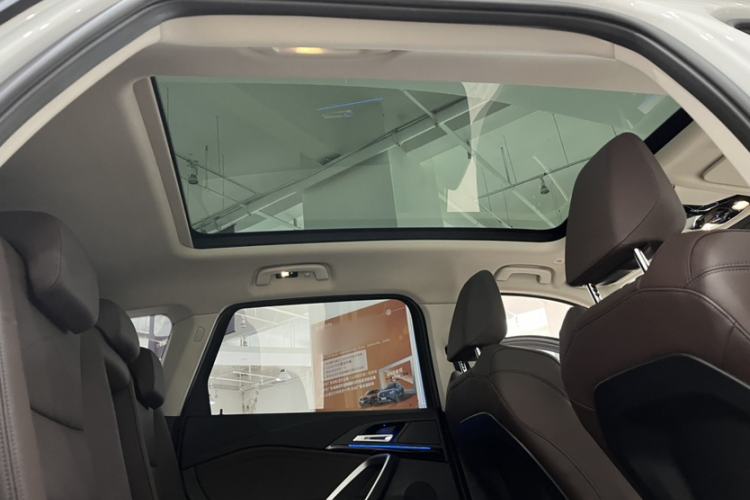 Used BMW X1 2023 sDrive20Li X Design Package Interior 10